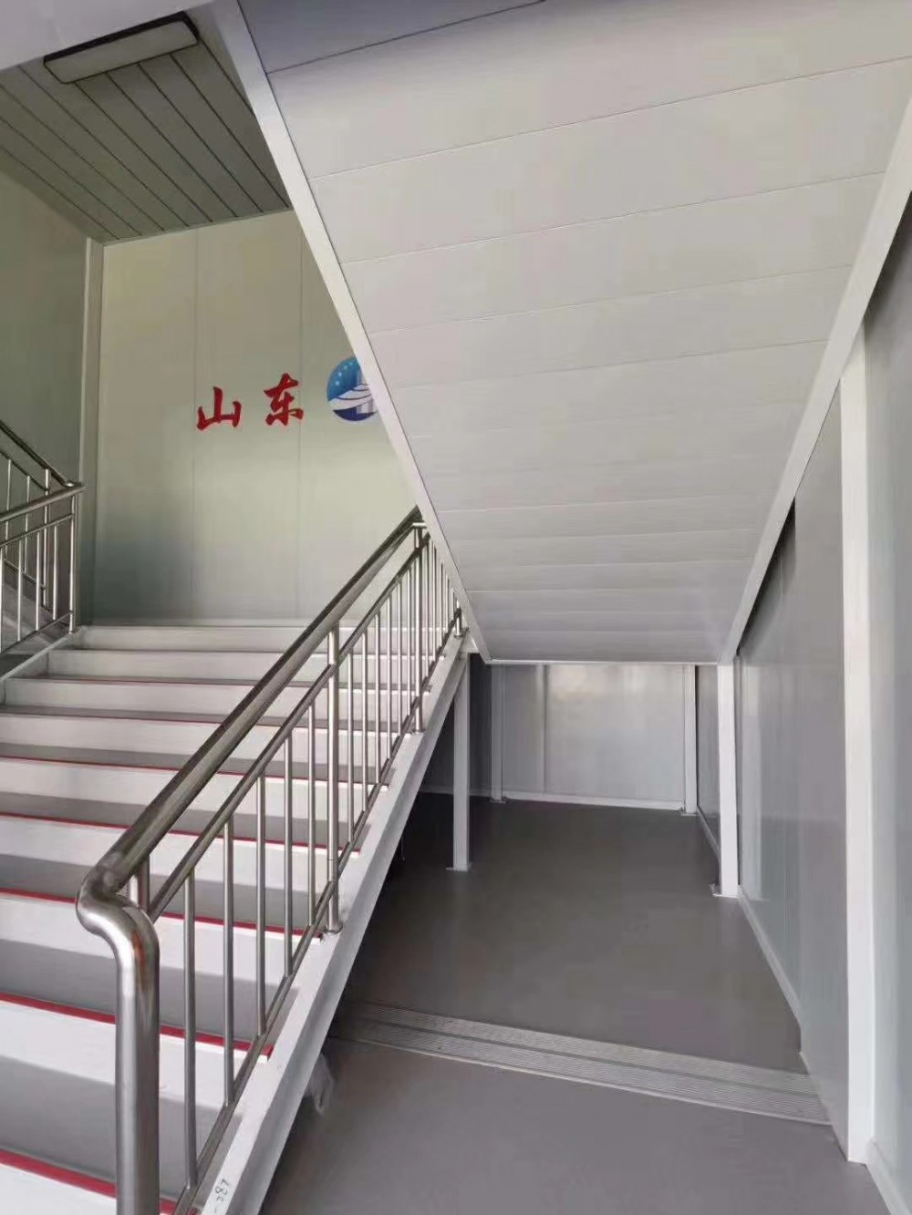 打箱房多少钱一个  打包箱  移动打包箱房