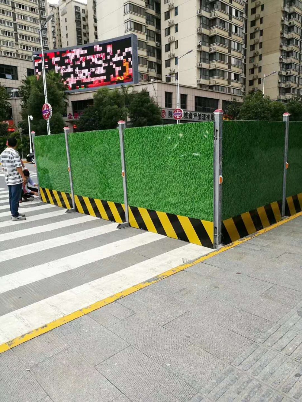 西安市政围挡厂家-施工围挡批发租赁-安装方便灵活-安全牢固