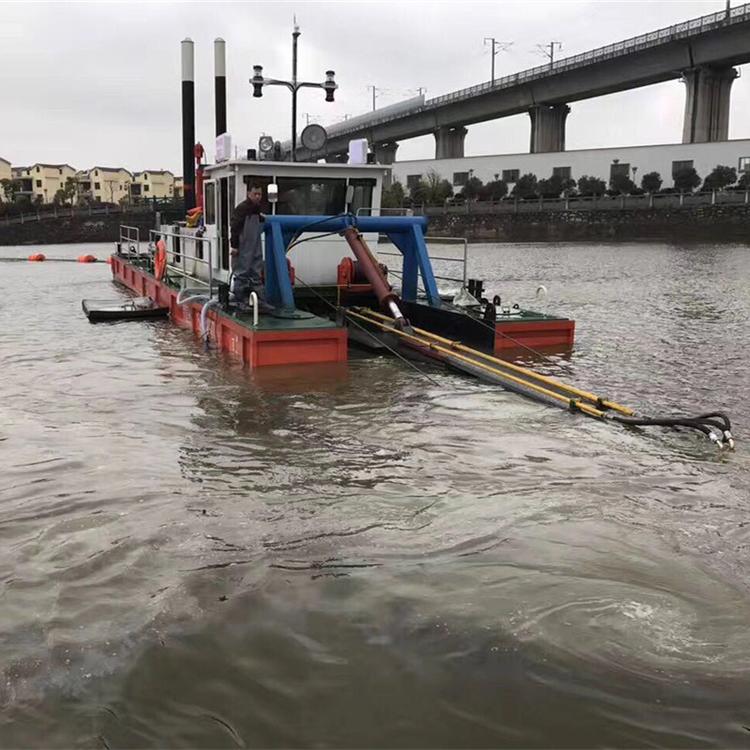大型清淤船厂家  挖泥清淤船  河道清淤船  新型清淤船  清淤船价格  清淤船定做