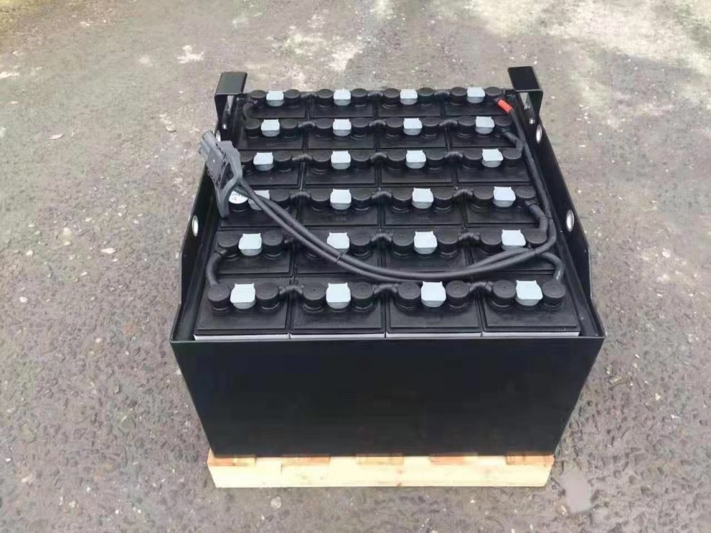专业定制生产电动叉车蓄电池 叉车蓄电池组48V500厂家