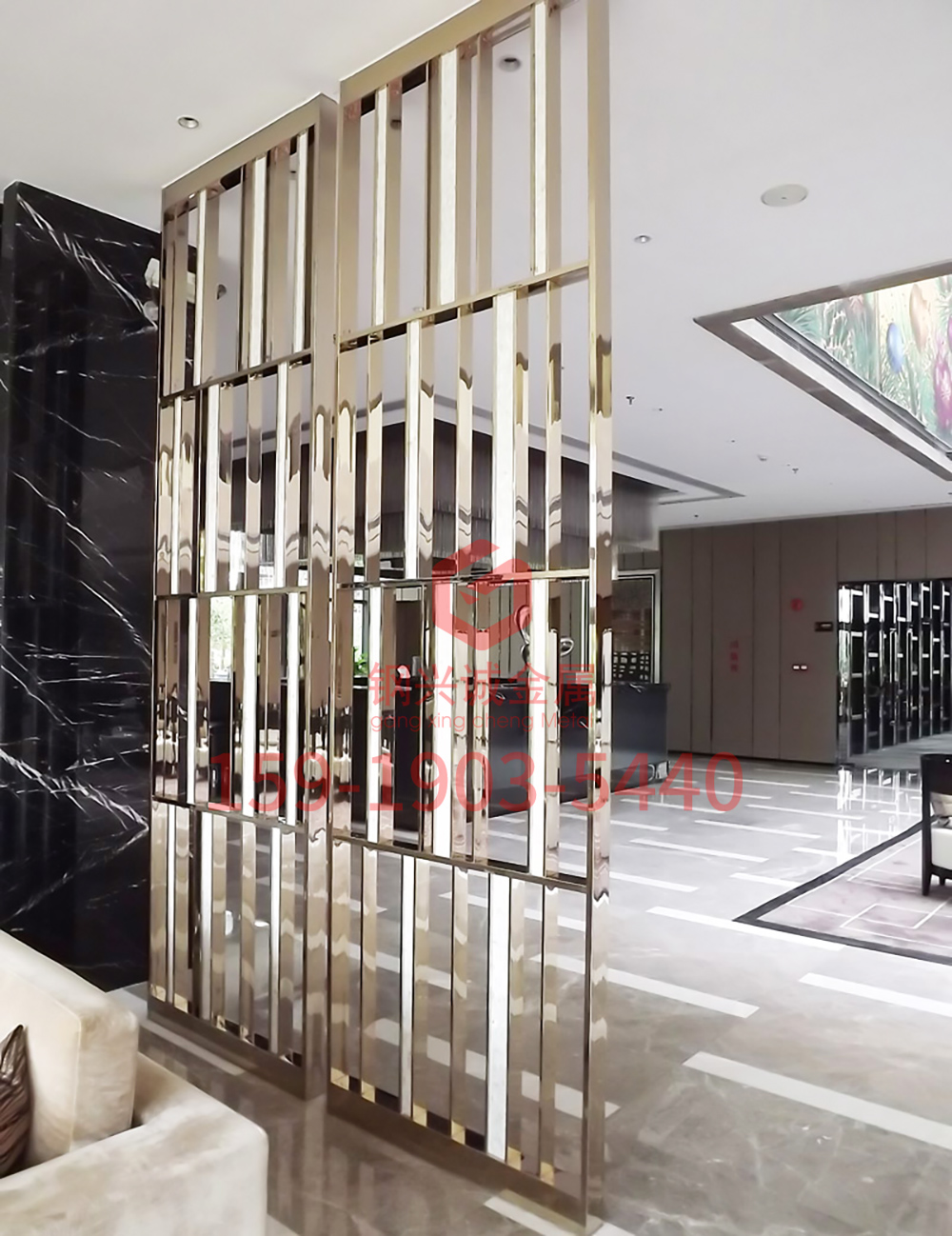 不锈钢屏风隔断门 铁艺隔断 玫瑰金玄关金属中式现代镂空雕花屏风