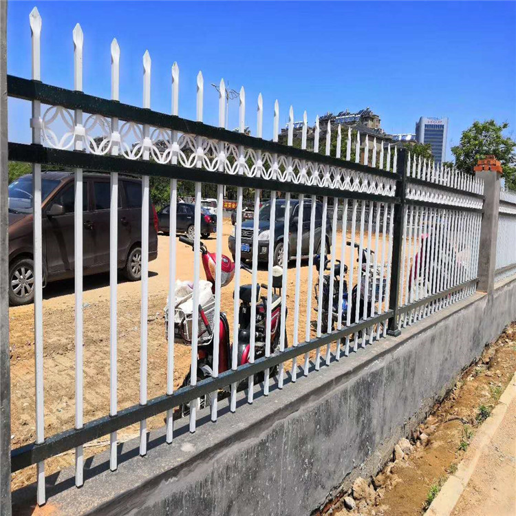 锌钢护栏 小区别墅工厂安全护栏 防护安全锌钢护栏定制
