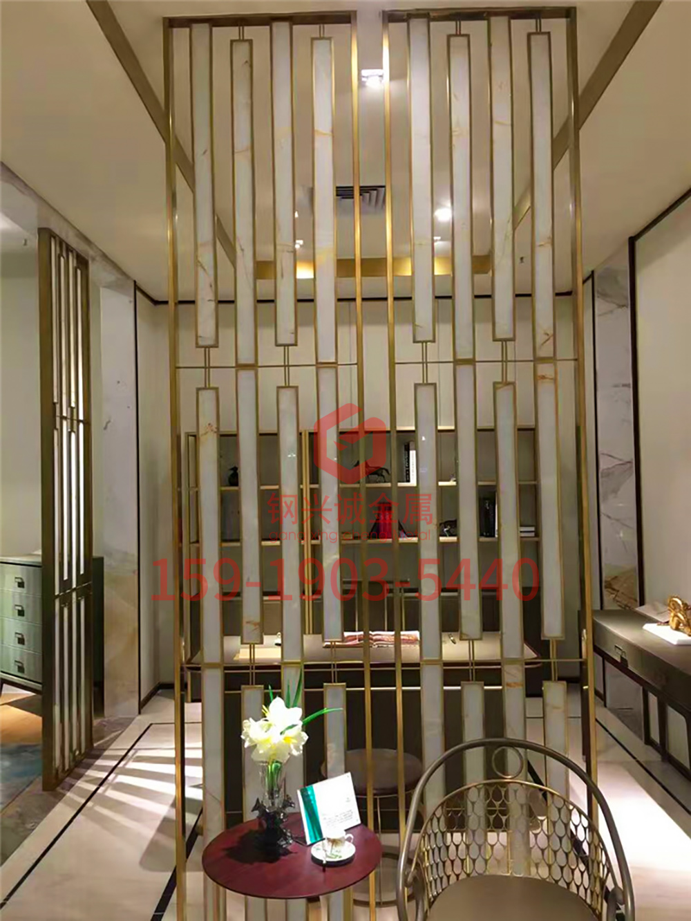 厂家定制镂空不锈钢花格 新中式雕花金属屏风酒店楼盘装饰隔断