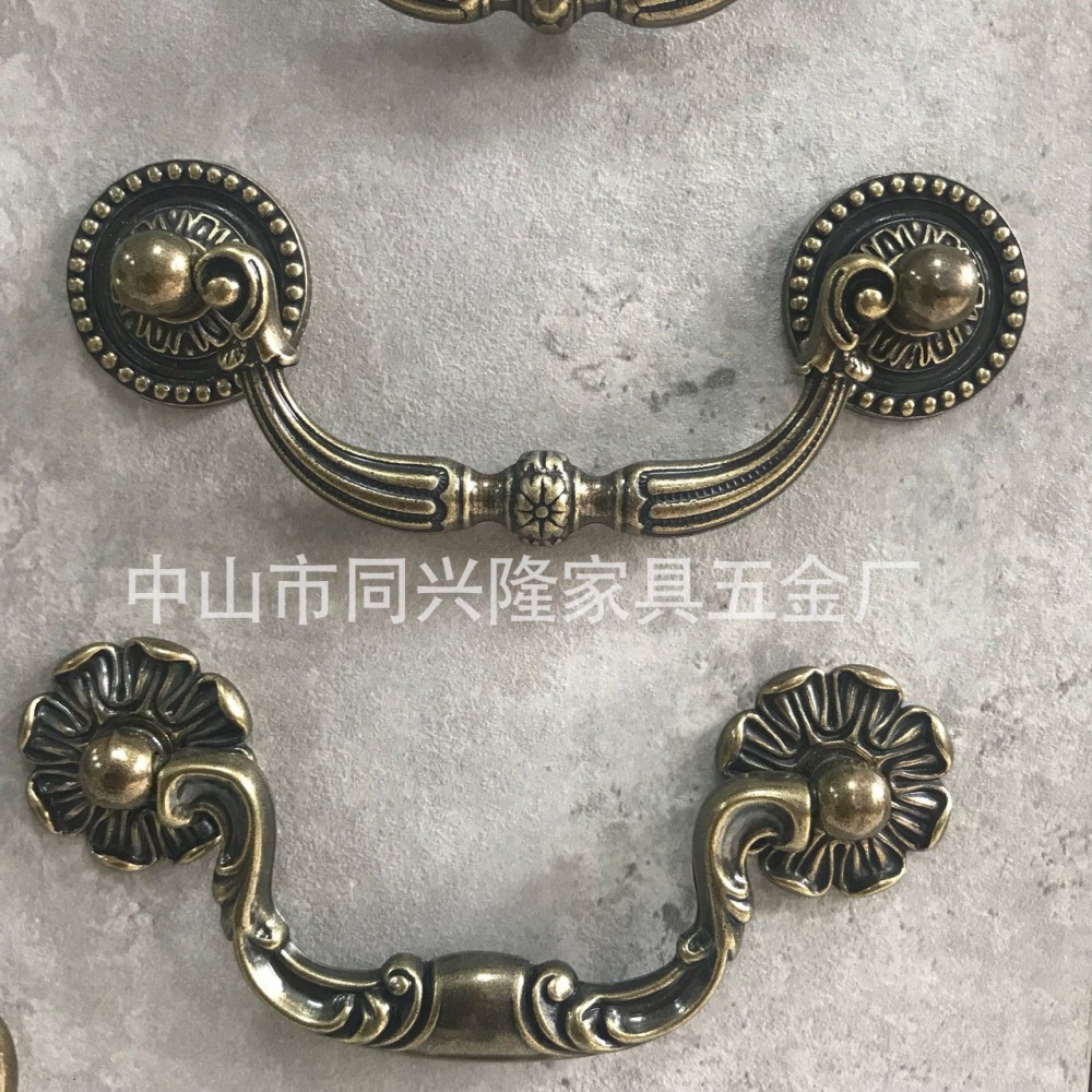 厂家直销不锈钢拉手 规格可定制欢迎采购抽屉专用欧式五金拉手/五金拉手厂家低价大量直销
