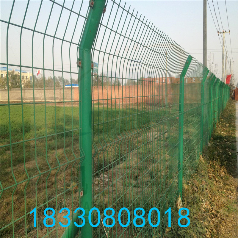 双边丝护栏网厂房库房铁丝网绿化防护网隔离网公路围栏网圈地栅栏厂家