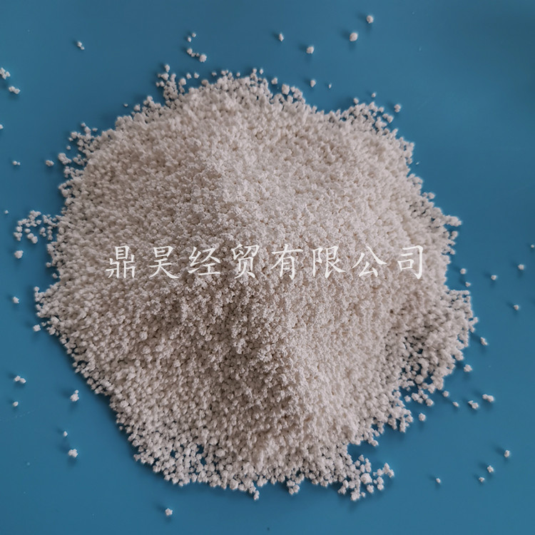 山东现货氯化钙  94含量工业级无水氯化钙  氯化钙刺球