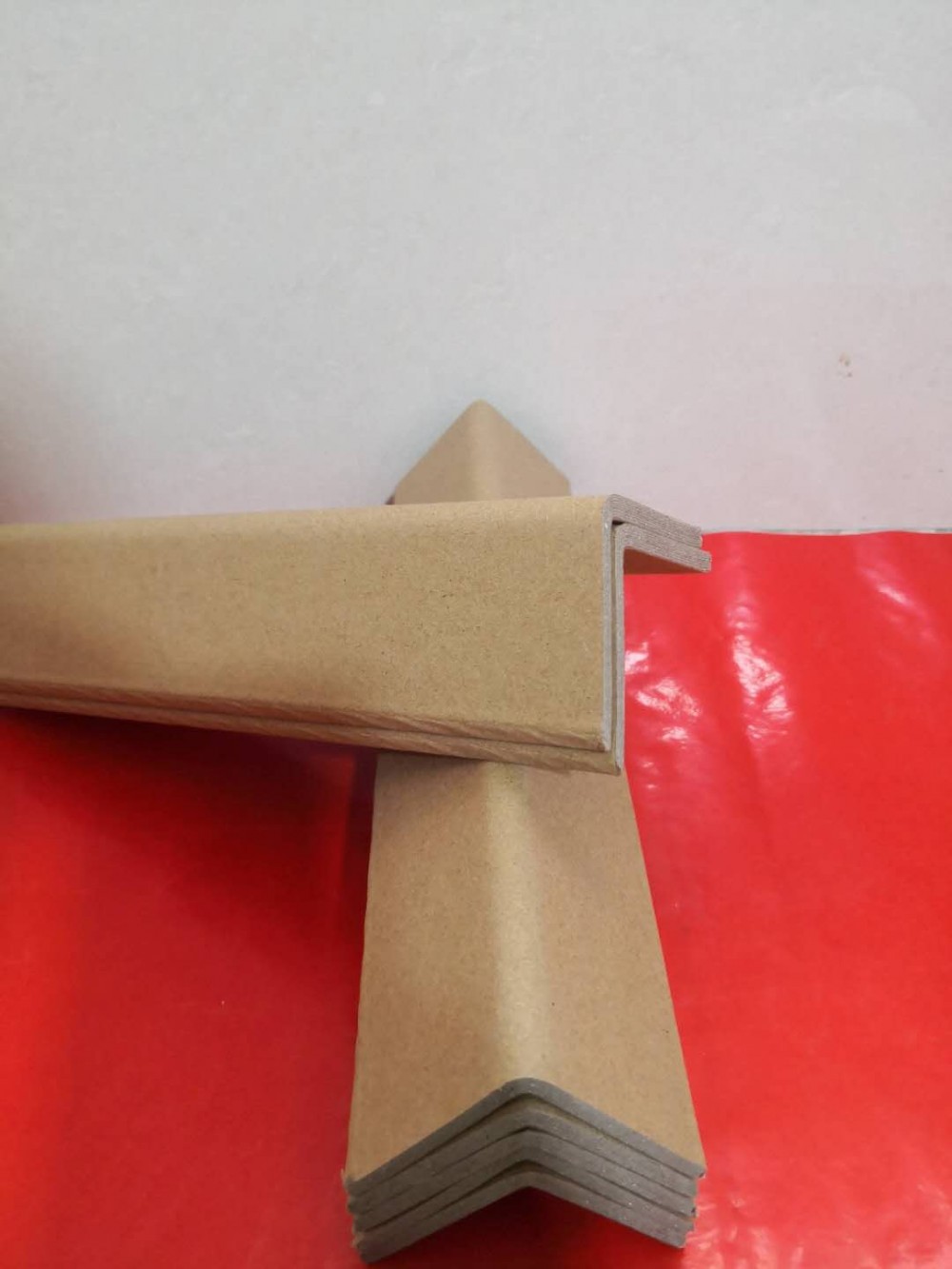 河南正兴纸护角条 防撞纸护角 U型纸护角 纸箱包角 纸护边  厂家直销 物流纸护角 纸护角定制