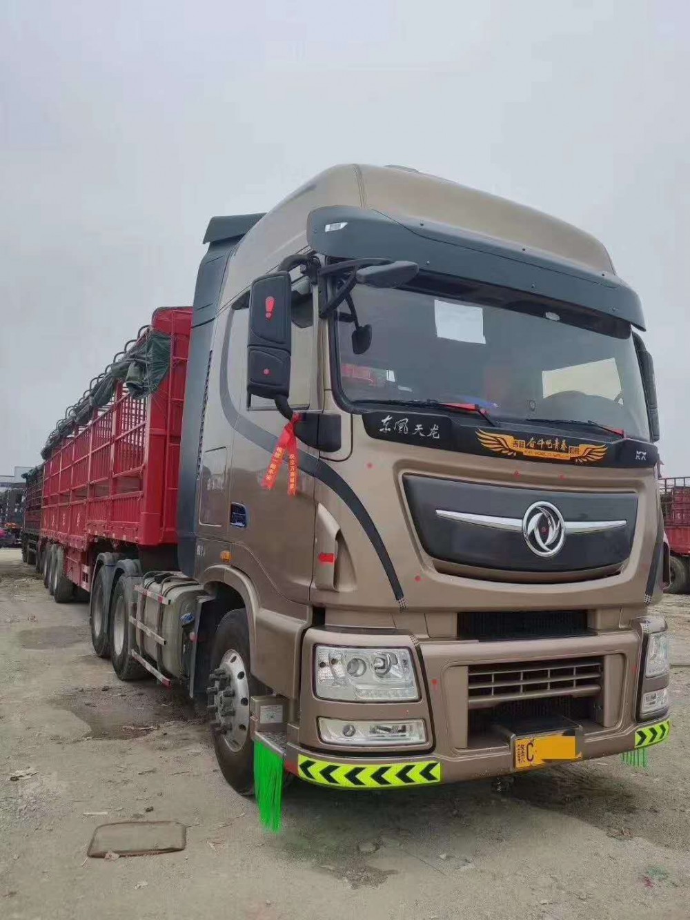 高配天龙旗舰KX 560马力精品国五带驻车