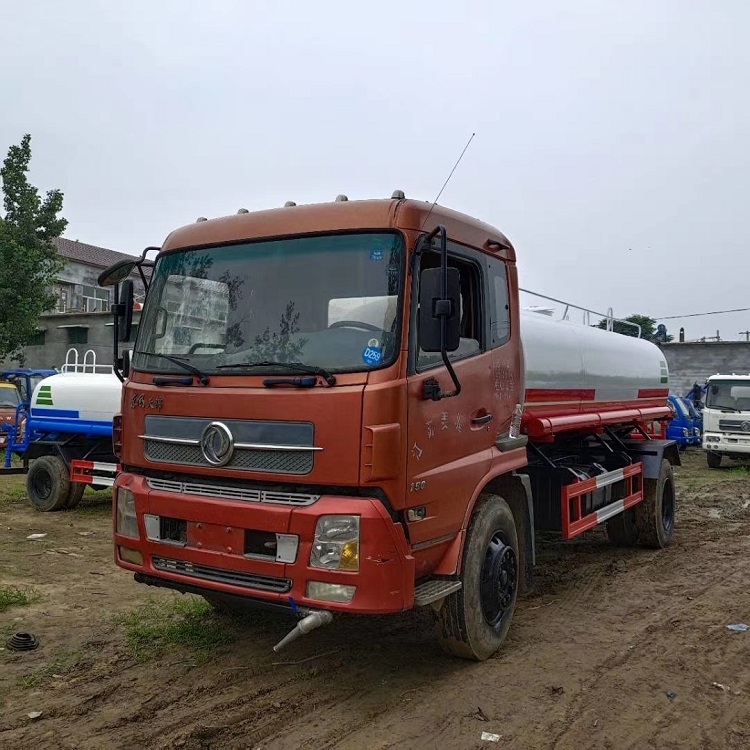 绿化高压洒水车厂家供应 大型洒水车