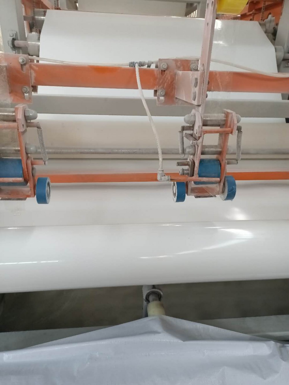 常年供应 非沥青基自粘高分子防水卷材 隧道工程专用非沥青基自粘防水卷材欢迎咨询