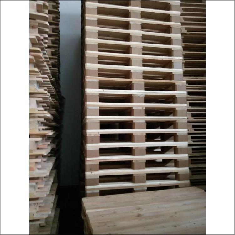 出口熏蒸60-100元/个(尺寸和承重不同价格有异)2000（kg）木托盘销售 木托盘熏蒸销售