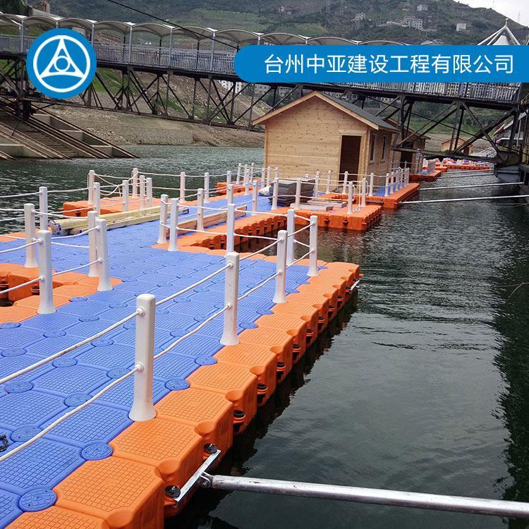 水上平台浮筒 水上游泳池设计 移动游泳池生产商
