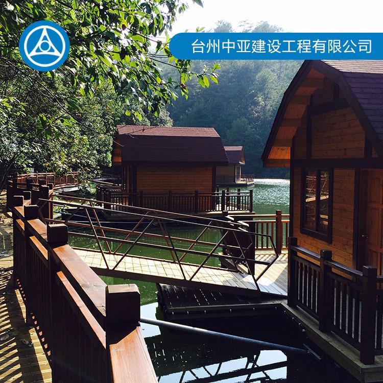 水上工程浮筒生产商 水上游泳池设计 浮筒组合游泳池生产商