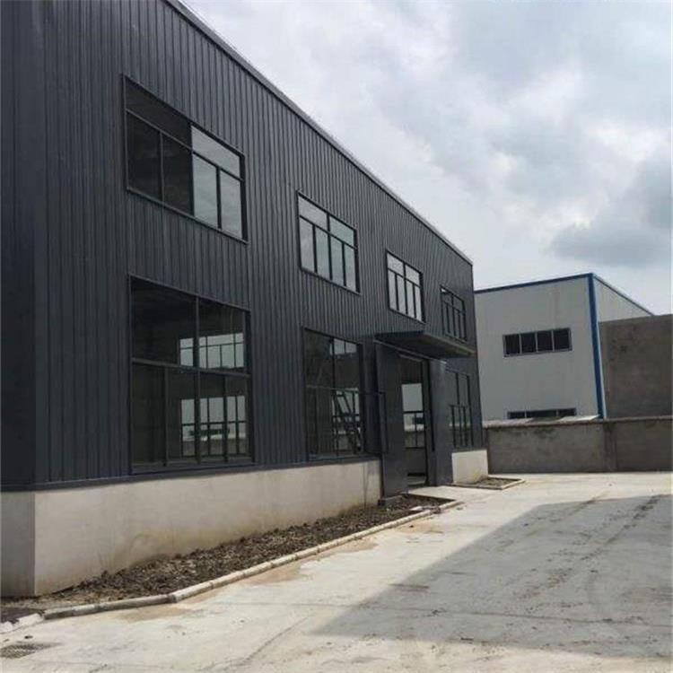 泰州吊机防腐施工公司 泰州彩钢瓦更换翻新施工单位
