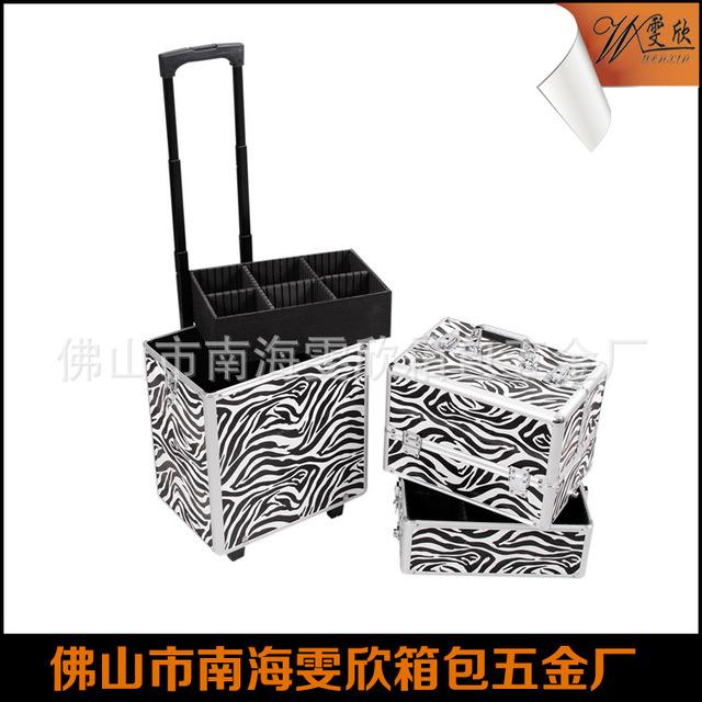 促销精品  化妆箱批发 双开化妆箱 美甲箱 铝合金化妆箱