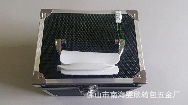 厂家供应1376#化妆箱 家用化妆箱 家用化妆箱 铝箱