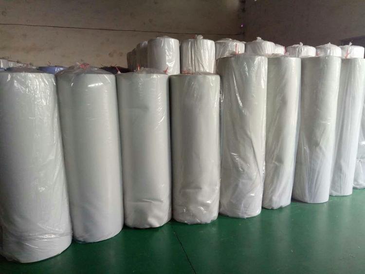 供应批发绦丙纶无纺布 地毯地垫防滑无纺布底布地板革衬布
