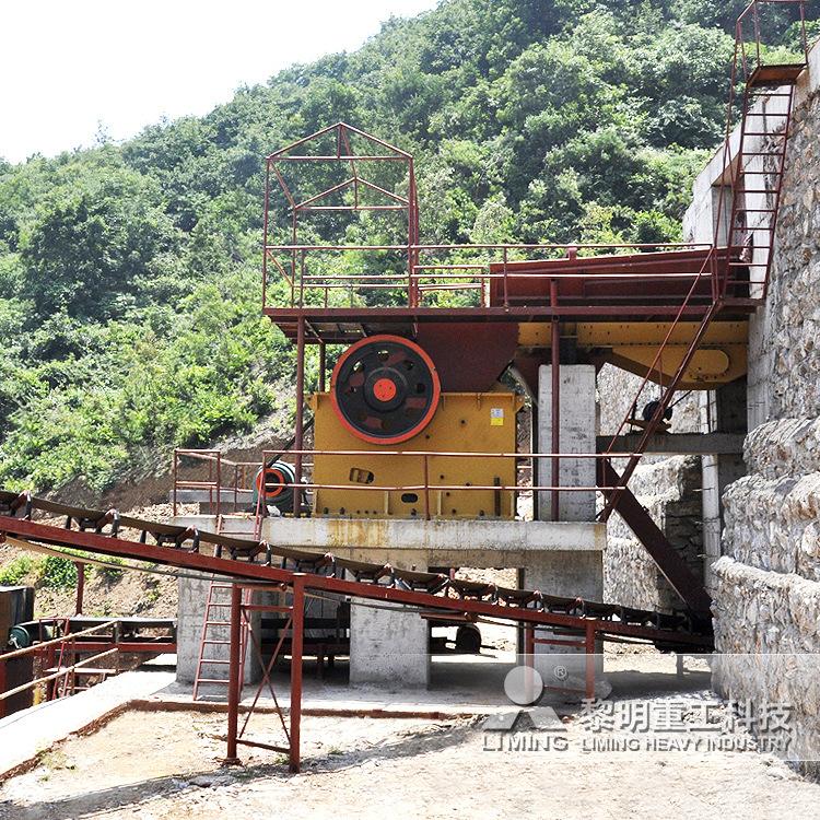 移动冲击式破碎机 破碎机型号 砂石线专用设备