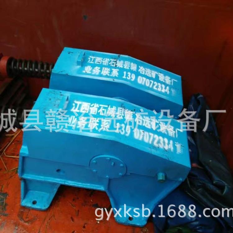 供应环保轴承式无机油高速选矿摇床       江西产无需加机油摇床