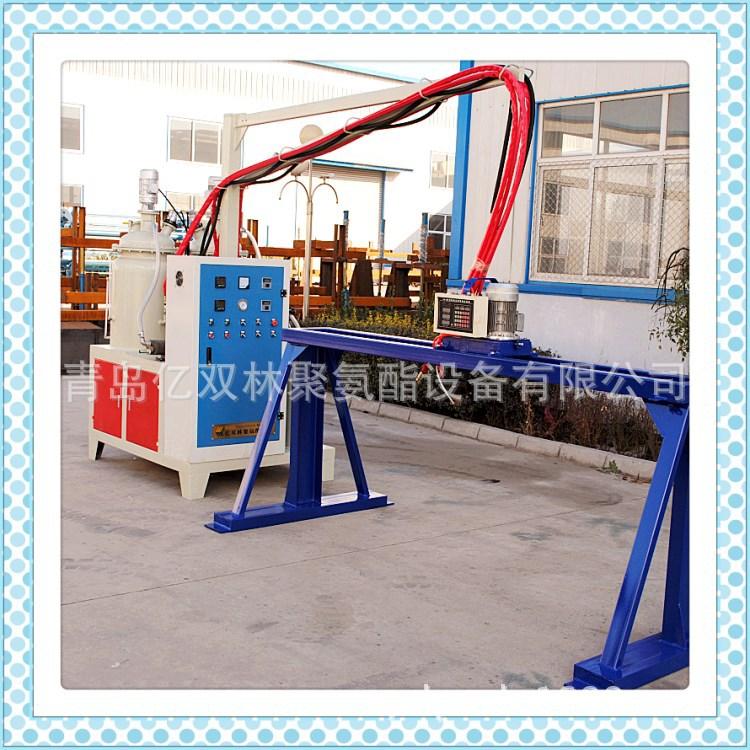 供应聚氨酯浇注加工设备 PU软式排球加工低压发泡机