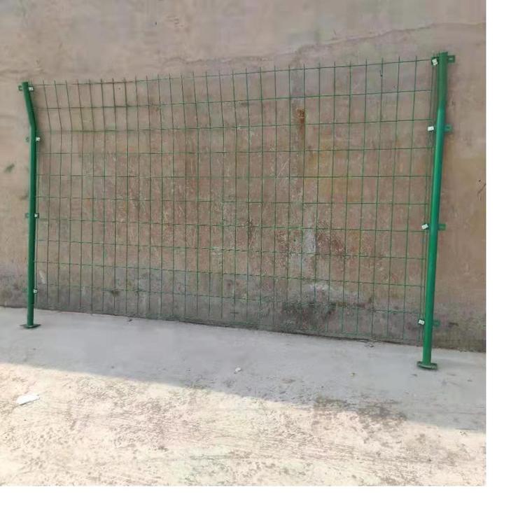 云南昆明双边丝护栏 机场公路护栏网支持定制