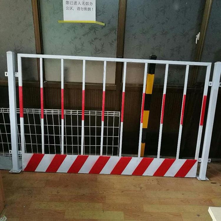 云南昆明基坑隔离栏 基坑临边防护网批发