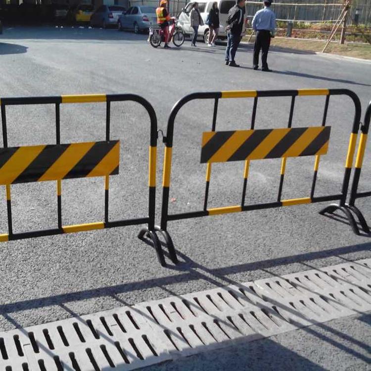 铁马护栏市政施工围栏道路隔离栏交通马路不锈钢铁马护栏厂家直销