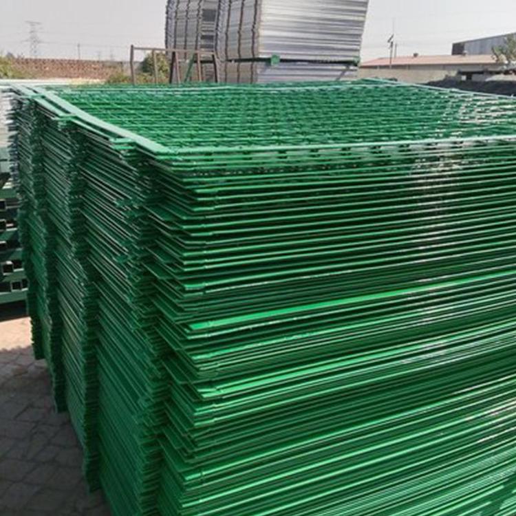 云南昆明 现货浸塑框架护栏铁路防护栏 仓库车间隔离栏