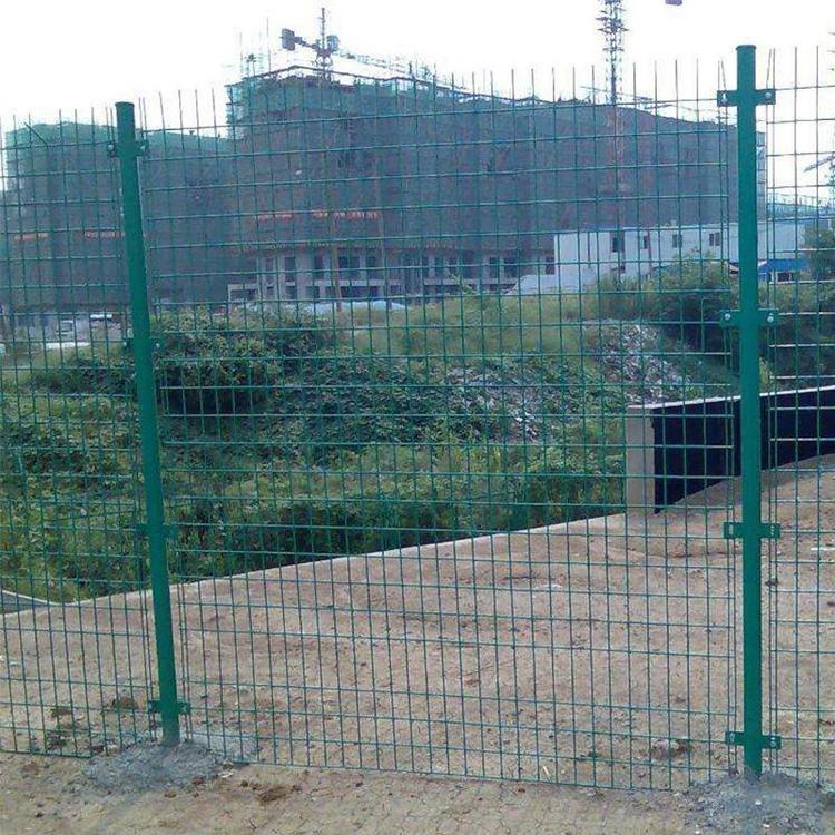 云南泽润生产双边丝护栏网 果园圈地护栏网框架护栏网