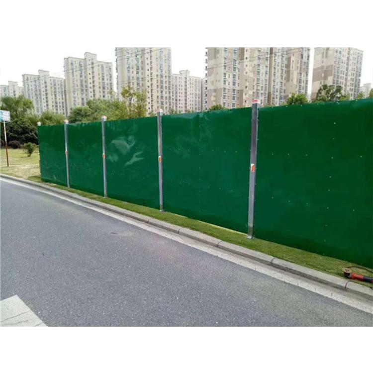 西安草坪围挡_仿真仿生观景植物_草坪围挡景观效果