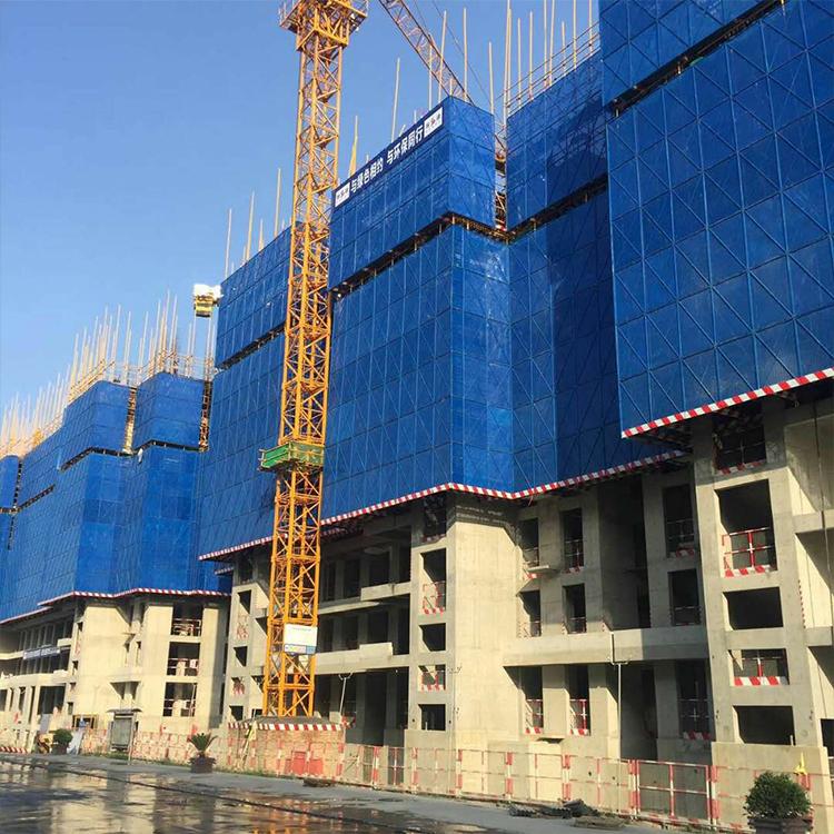 西安爬架网_陕西名都自身设备升降_文明施工爬架网片围挡