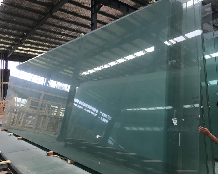 汽车展厅酒店大堂专用15mm至19mm超白钢化玻璃