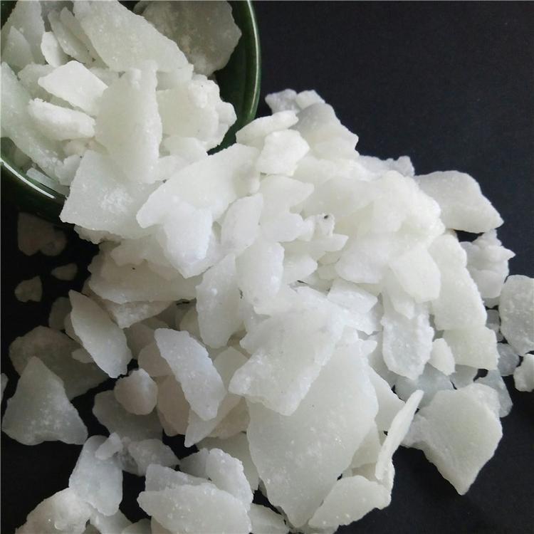 山东现货   六水氯化镁   工业级氯化镁片   卤片