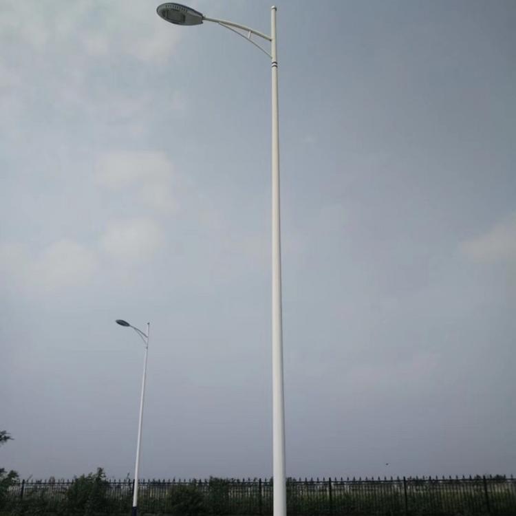 青海太阳能路灯销售 西宁太阳能路灯