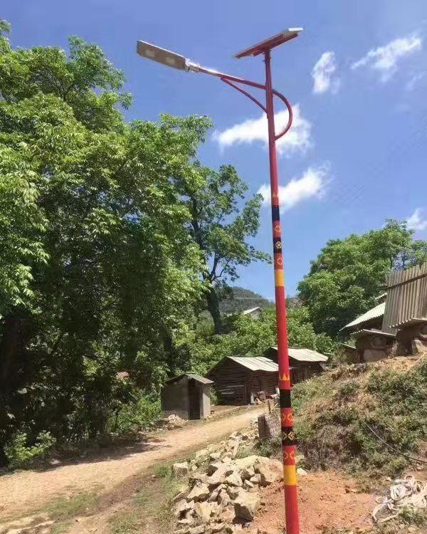 厂区道路照明 常规led路灯太阳能led灯具如何选购
