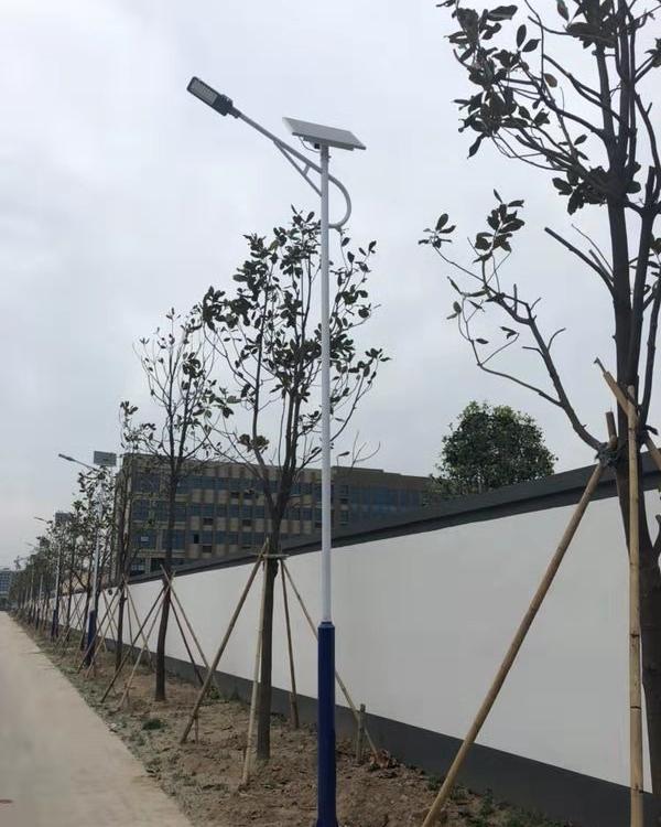 乌鲁木齐厂家供应一体化太阳能路灯KD-05太阳能路灯