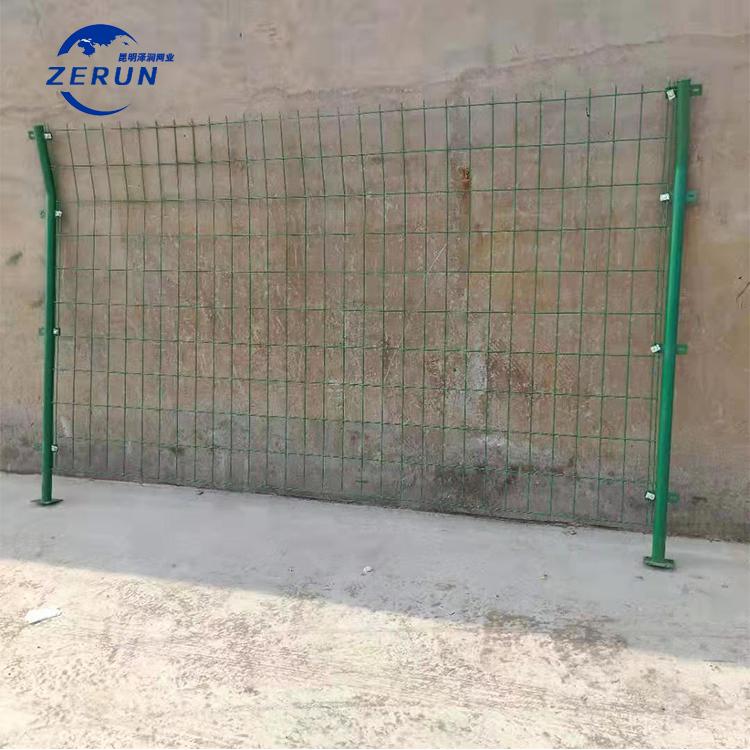 云南昆明双边丝护栏网厂家现货工地临时护栏围栏隔离网