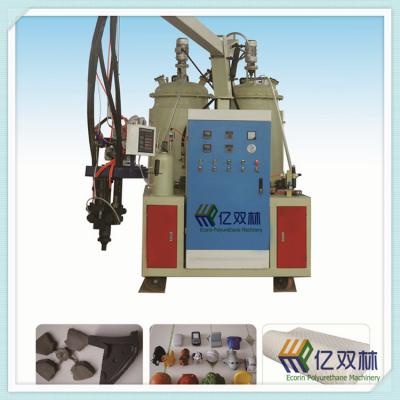 pu熏仪心型坐垫发泡机设备_聚氨酯软泡低压浇注机生产设备