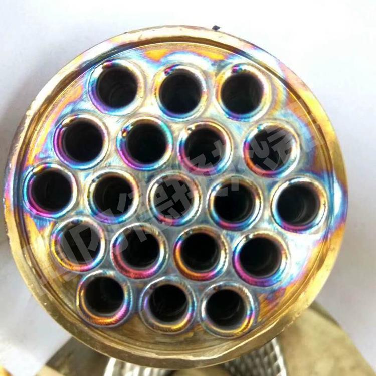 螺旋螺纹管式换热器机组冷凝器自动焊细节图 螺旋螺纹管式换热器