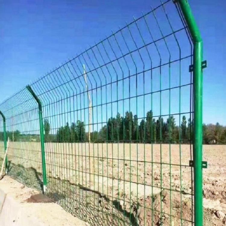 机场护栏网机场护栏网机场安全防护网量大从优