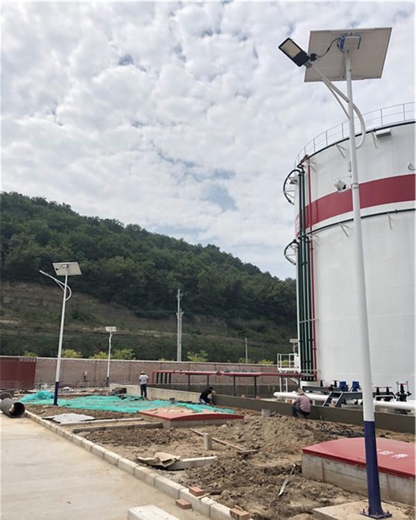 西安太阳能路灯安装方法 太阳能路灯电池
