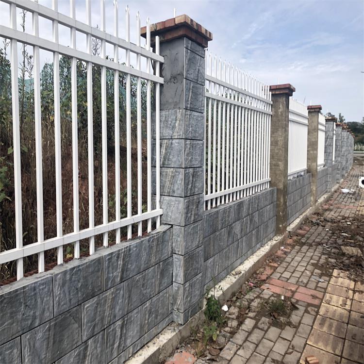 四川小区栏杆加工 四川道路栏杆 成都围栏围挡 定制厂家