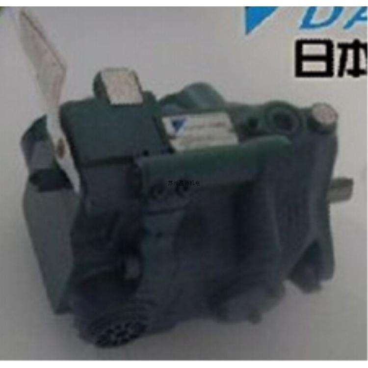 日本大金DAIKIN柱塞泵V50A3R