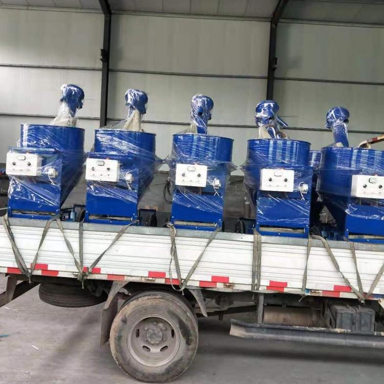 全自动蛋鸡喂料机项目描述 自动行走养鸡上料车 喂料机 不锈钢材质 坚固耐用