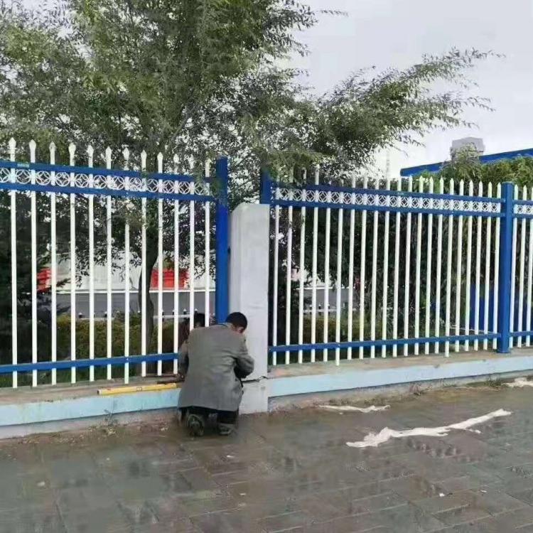 定制锌钢围墙护栏_锌钢院墙栅栏_别墅锌钢护栏_小区庭院欧式围栏批发