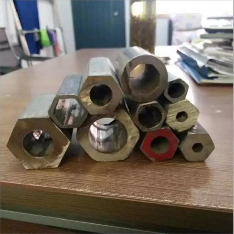 不锈钢异型管厂家直销无缝管304不锈钢管量大从优