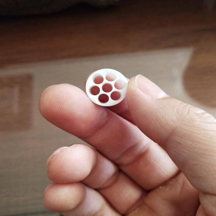 耐磨耐高温氧化铝陶瓷制品 氧化铝刚玉绝缘制品