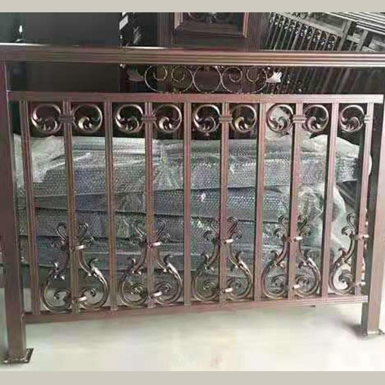 铝质阳台护栏不生锈   铁阳台护栏批发   欧式铝艺阳台护栏