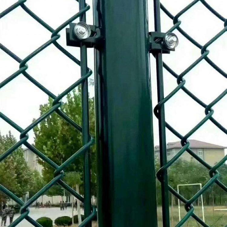 自贡球场护栏网-成都勾花护栏网-篮球场围栏网-体育场围网