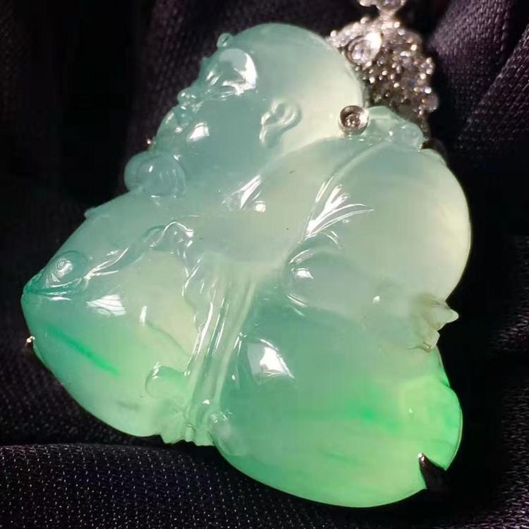 哪里有缅甸翡翠吊坠 A货翡翠 纯天然翡翠 翡翠吊坠 翡翠一手货源 高冰吊坠 玻璃种吊坠 满绿翡翠吊坠  满绿吊坠 招财童子